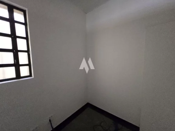 Imagem Sala comercial no centro, em frete a alfandega, R$ 800,00 (24 metros quadrados)