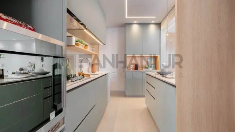 Imagem Venha se encantar com este apartamento de 130m² totalmente reformado, localizado no coração da Vila Nova Conceição. Com 2 quartos, sendo 1 suíte, es