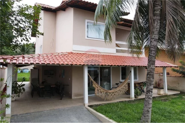 Imagem Casa duplex com cinco dormitórios em condominio fechado.