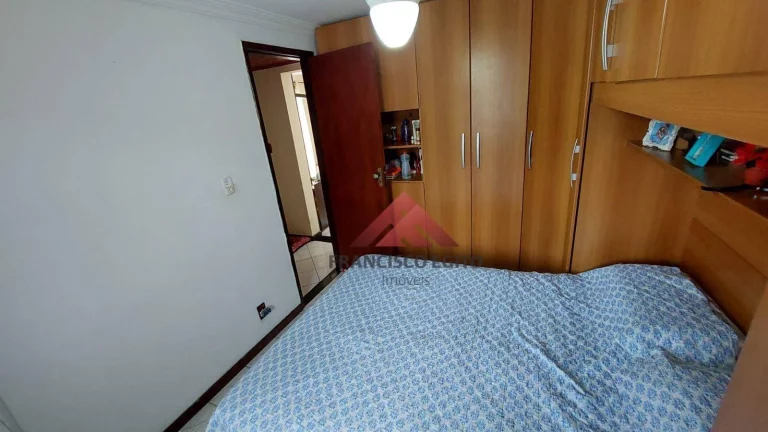 Imagem Apartamento com 2 dormitórios à venda, 70 m² por R$ 215.000,00 - Mutuá - São Gonçalo/RJ