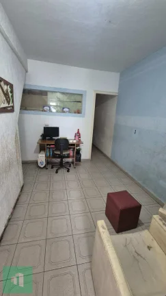 Imagem Sobrado à venda em Diadema, Taboão, com 2 quartos, 47m2