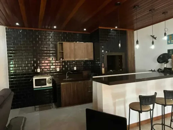 Imagem Chácara com 940m² com casa de 2 dormitórios e 3 vagas - Bairro Sertão do Trombudo/SC