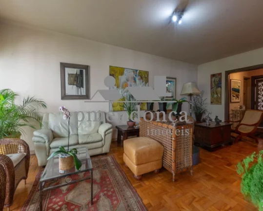 Imagem Apartamento em Higienópolis com 4 quartos (1 suíte) e 2 vagas, 240 m2