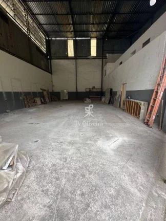 Imagem Galpão para alugar, 300 m² por R$ 6.000,00/mês - Jardim Mimas - Embu das Artes/SP