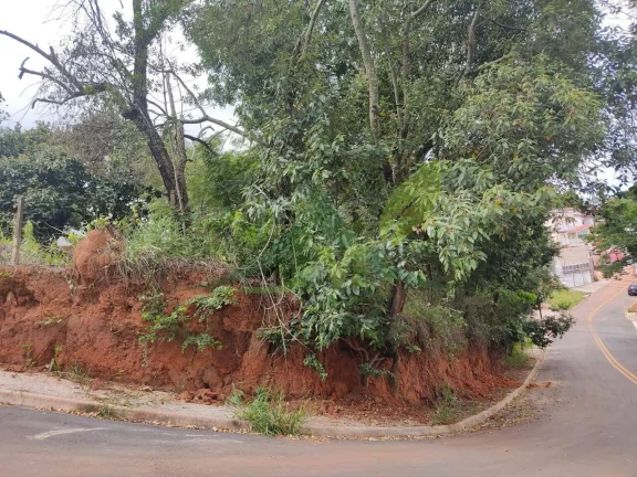 Imagem Oportunidade Terreno 705m² à Venda no Jardim Paulista, Atibaia