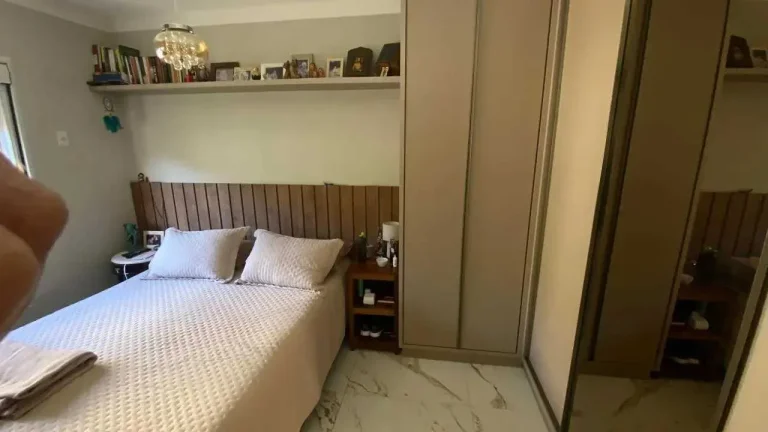 Imagem Apartamento mobiliado 3 dormitórios sendo 1 suíte e 1 vaga no Bairro Itacorubi em Florianópolis/SC