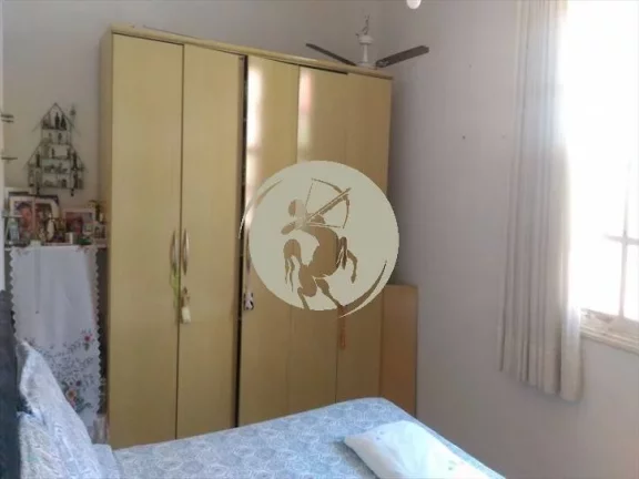 Imagem SEM ELEVADOR TERCEIRO ANDAR MAS COM GARAGEM DEMARCADA