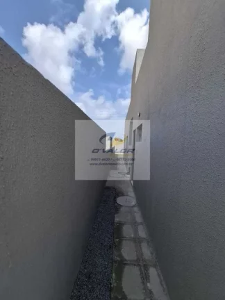 Imagem Vendo casa de 53m², 03Quartos (sendo 02 suítes),01 Vaga de Garagem.