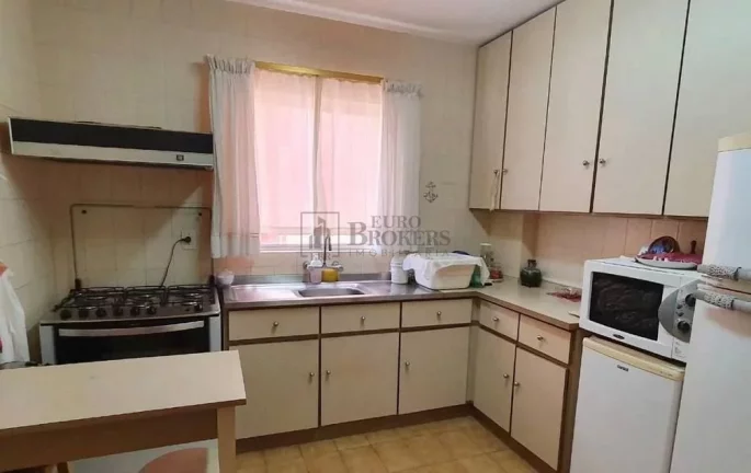 Imagem Apartamento Frente Mar para reformar com 3 dormitórios à venda na Barra Sul em B