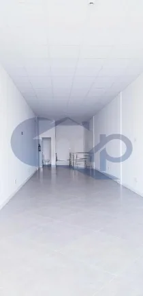 Imagem Sala comercial á venda com 128m² no centro de Torres/RS