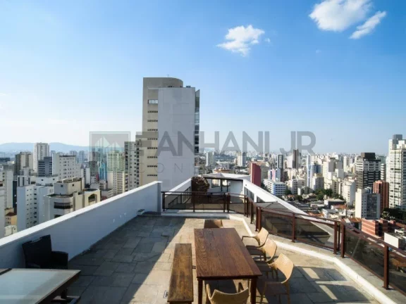 Imagem Magnifica Cobertura Tríplex, no bairro Pacaembu com vista panorâmica em 596m² uteis. 1º Piso: 4 dormitórios sendo 3 suítes, 1 dormitório foi aberto p