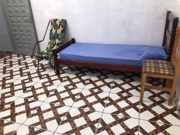 Imagem 2 casas e 1 galpão em Praia Grande, Baln. Maracanã a 300 mts da praia