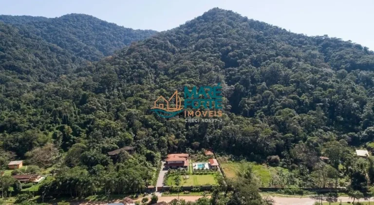 Imagem Casa maravilhosa com infraestrutura completa em Ubatuba SP