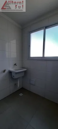 Imagem Apartamento à venda em Praia Grande-SP, bairro Ocian! 1 quarto, 1 sala, 1 vaga de garagem e 49m² de área!