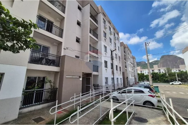 Imagem Apartamento com 3 quartos 56m² à Venda na Taquara, Rio de Janeiro.