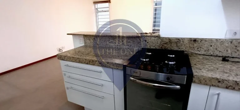 Imagem Imperdível oportunidade de adquirir uma casa de luxo no Sumaré, São Paulo-SP: 4 quartos, 2 suites, 2 salas, 3 banheiros, 2 vagas, 170m²!