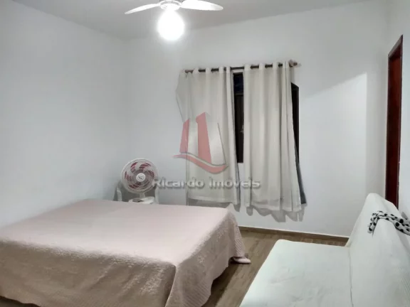 Imagem Casa Independente c/ 3 Qtos (1 Suíte ) 300 Mts Praia Peró