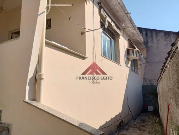 Imagem Casa com 2 dormitórios à venda, 320 m² por R$ 365.000,00 - Mutuá - São Gonçalo/RJ