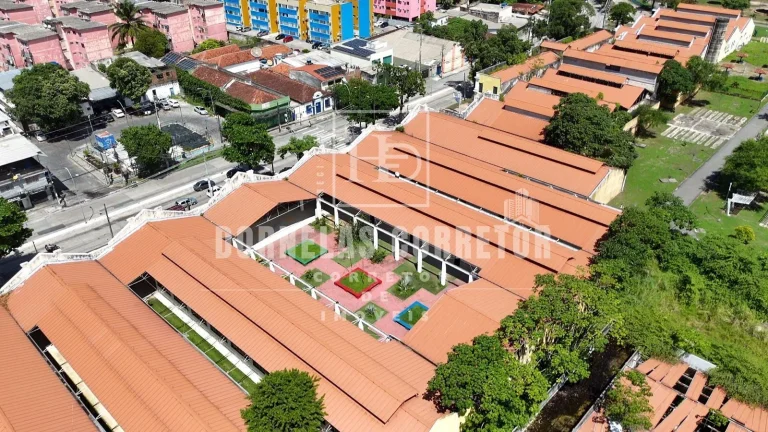 Imagem **3 CASAS EM 300m² NA AV. NORTE! IDEAL PRA MORAR E INVESTIR - R$ 360 MIL À VISTA!**