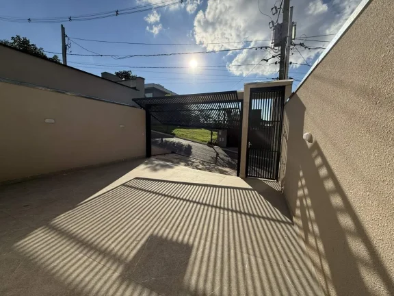 Imagem Casa Nova Jaguari c/ 2 Dormitórios, Quintal Amplo e 2 Vagas