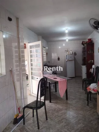 Imagem Casa com 2 dormitórios à venda, 106 m² por R$ 240.000 - Vila Aparecida - Rio Claro/SP