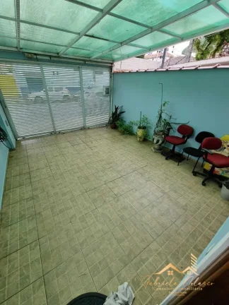 Imagem Casa com 2 suítes em Marapé
