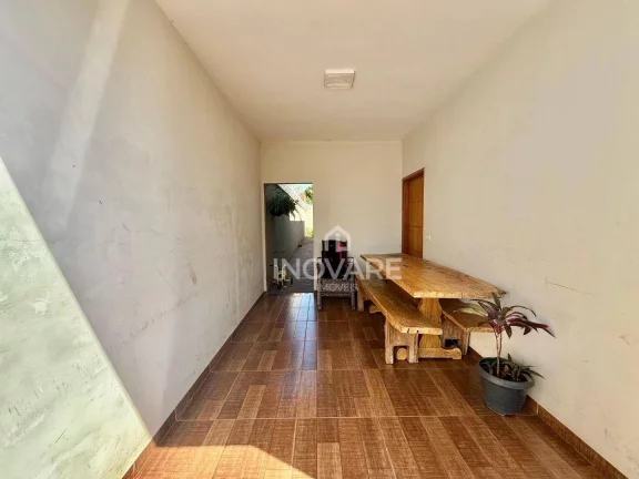Imagem Casa com 2 dormitórios à venda, 1 m² por R$ 140.000,00 - Setor Planalto - Itumbiara/GO