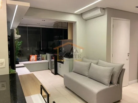 Imagem Apartamento, 2 dormitórios, 1 banheiro, sala dois ambientes com sacada, cozinha estilo americana co...