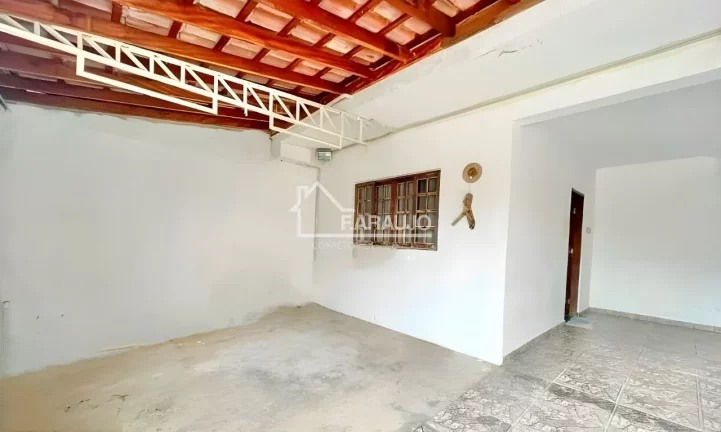 Imagem Casa à venda em Jardim Abaeté com 171m² 2 quartos, 2 vagas