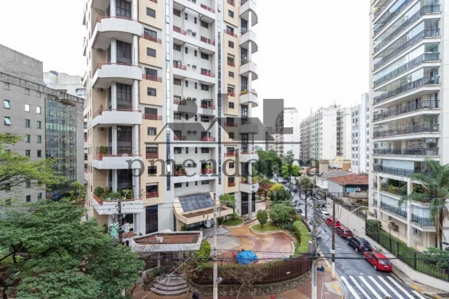 Imagem Apartamento Itaim Bibi, 3 DORMTS, 1 suite, 2 vagas, reformado