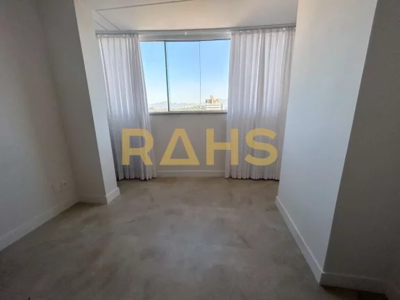 Imagem Cobertura Duplex em ótima localização no Santo Antônio. Imóvel recém reformado. Possui ao tota...