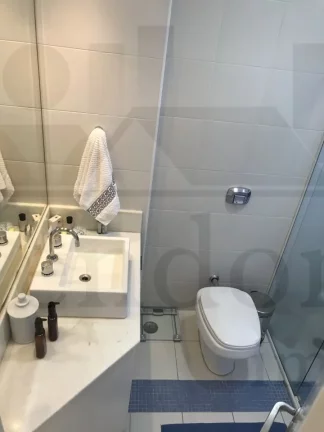 Imagem Apartamento a  venda na Vila Madalena com 03 quartos (1 suíte) e 2 vagas, 96m2.