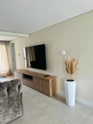 Imagem Cobertura Duplex rua 2000 com AV Brasil