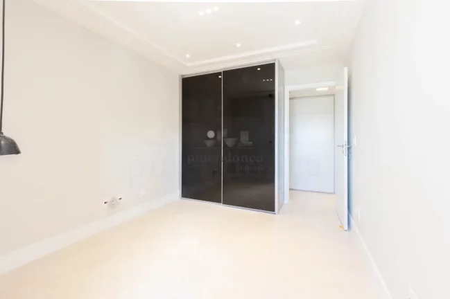 Imagem Perdizes 4 quartos, 4 suites, 5 vagas, 240 m²