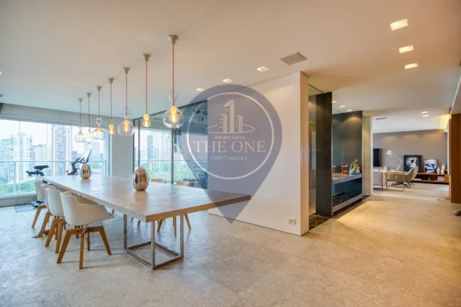 Imagem Apartamento de Luxo em Pinheiros: 3 Quartos, 3 Suítes, 3 Salas, 5 Banheiros, 4 Vagas de Garagem - 352m² - São Paulo-SP