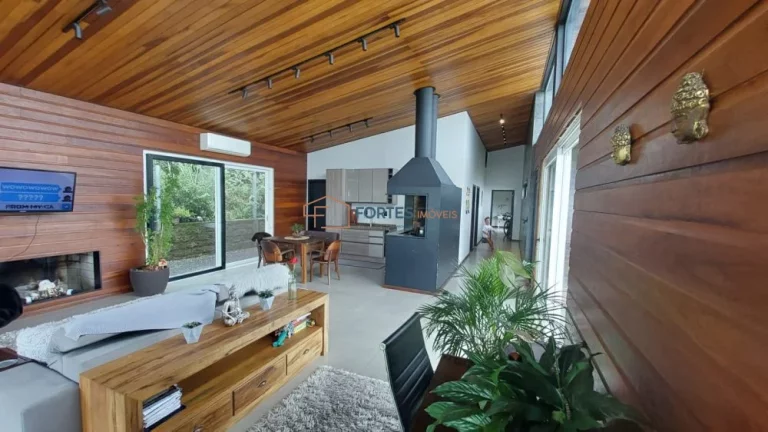 Imagem Fortes Imóveis Vende - Casa de Alto Padrão na Borussia