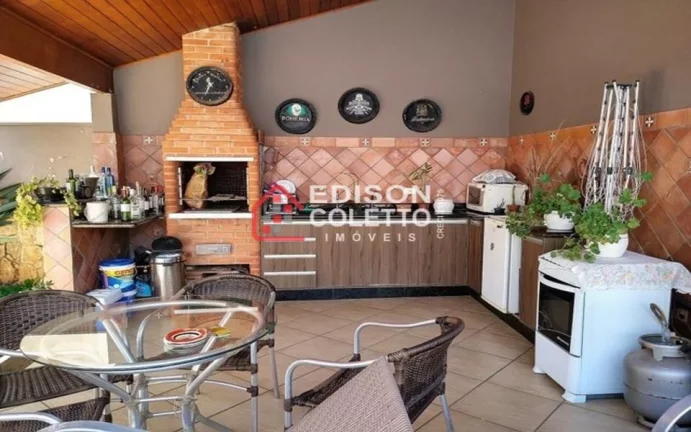 Imagem Casa a venda Bem iluminada no Condomínio Terras de Piracicaba 4 com 3 Suítes!!