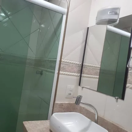 Imagem Apartamento com 2 dormitórios para alugar, 65 m² por R$ 1.200/mês - Vila Luzita - Santo André/SP