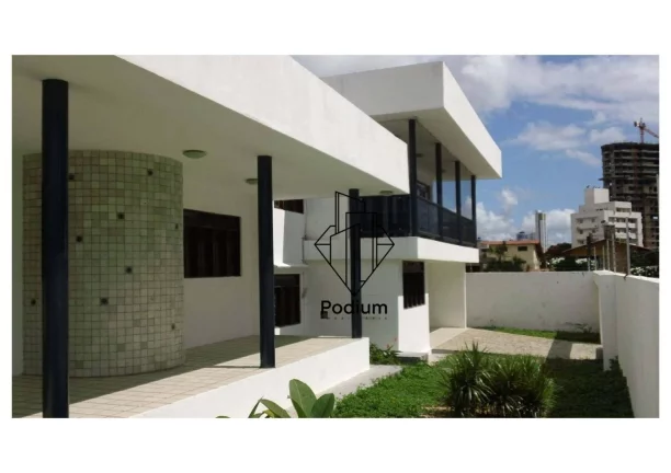 Imagem Excelente imóvel comercial, projeto de arquiteto, posição privilegiada no Bairro Altiplano -