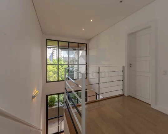 Imagem Maravilhoso apartamento duplex em Pinheiros pronto para morar!