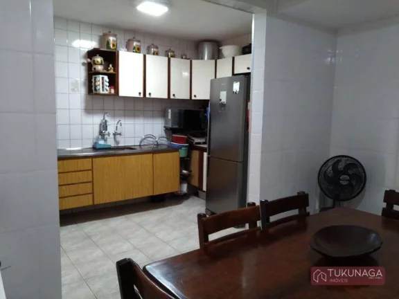 Imagem Sobrado com 3 quartos à venda, 270 m² por R$ 586.000 - Vila Galvão - Guarulhos/SP