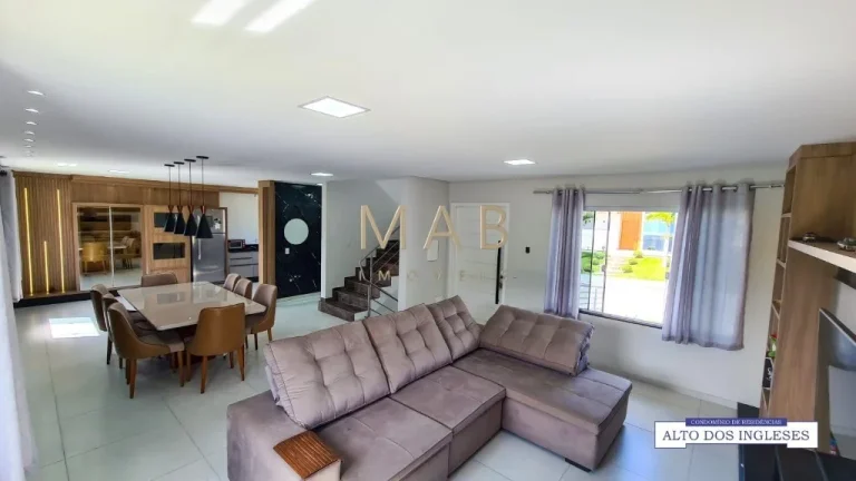 Imagem Casa/Sobrado de Alto Padrão à Venda em Localização Privilegiada no Bairro Ingleses - Florianópolis SC!