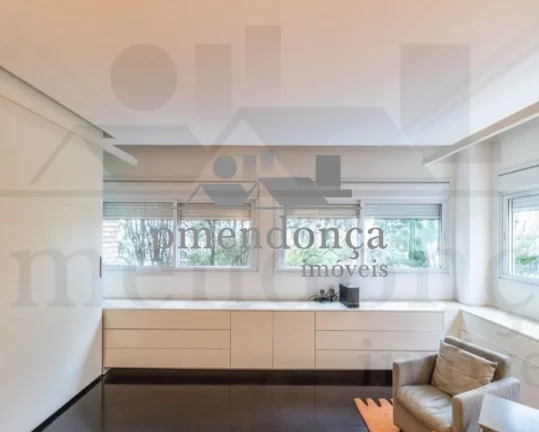 Imagem Apartamento Maravilhoso em Perdizes com vista livre para o Pacaembu, 235m².