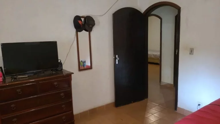 Imagem Chácara com 4 dormitórios à venda, 40000 m² por R$ 1.250.000,00 - Quinta Divisão - Suzano/SP