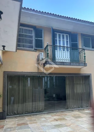 Imagem Casa Duplex de 4 Quartos para Venda na Gávea com 657 m²
