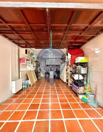 Imagem Imperdível! Casa à venda em São Paulo-SP, Vila Mariana, com 4 quartos, 1 suíte, 2 salas, 3 banheiros, 3 vagas de garagem e 185m².
