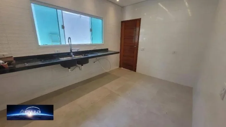 Imagem Casa para Venda em Praia Grande, Solemar, 4 dormitórios, 1 suíte, 2 banheiros, 3 vagas