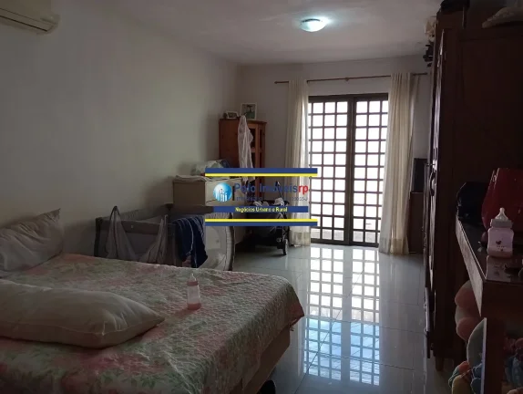 Imagem Casa 2 dormitórios R$ 210.000, bairro Paulo Gomes Romeu, 3 vagas garagem, amplo quintal, Ribeirão Preto - SP