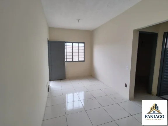Imagem Casa com 2 quartos (1 suíte), amplo terreno, Altos do Parque, Cuiabá-MT