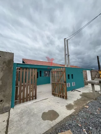 Imagem Linda casa de 2 quartos , com piscina, área gourmet,á venda em Itanhaém